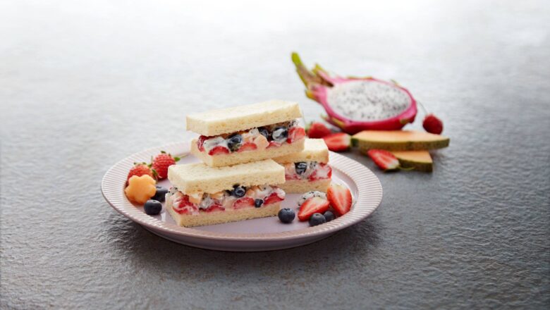 Sandwich Buah-Buahan