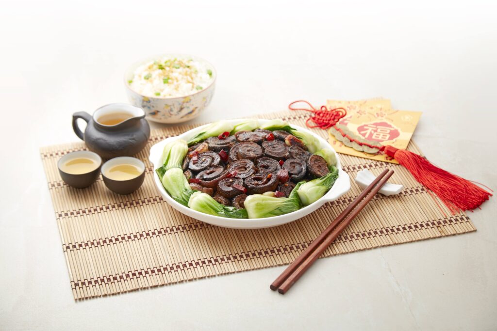Slithering Eels slow braised with dried Chili 45