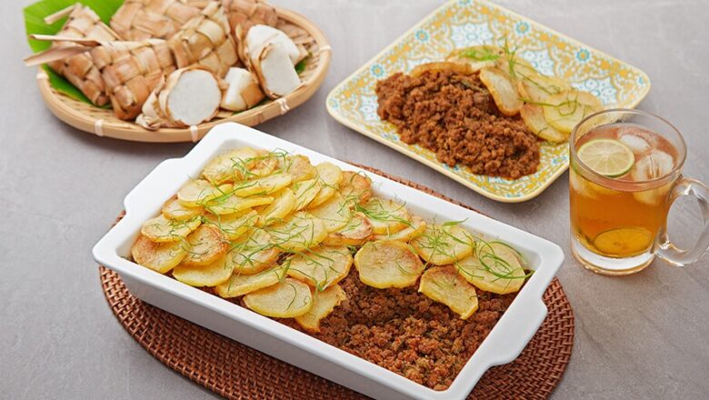 knorr beef rendang pie top with scalloped potatoes low