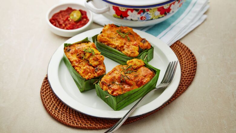 Knorr Otak Otak Nyonya Side View
