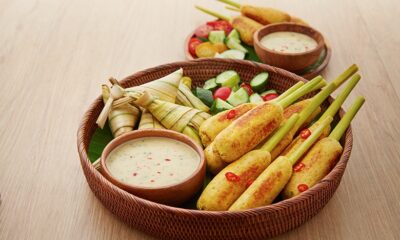 Chicken Sate Lilit side
